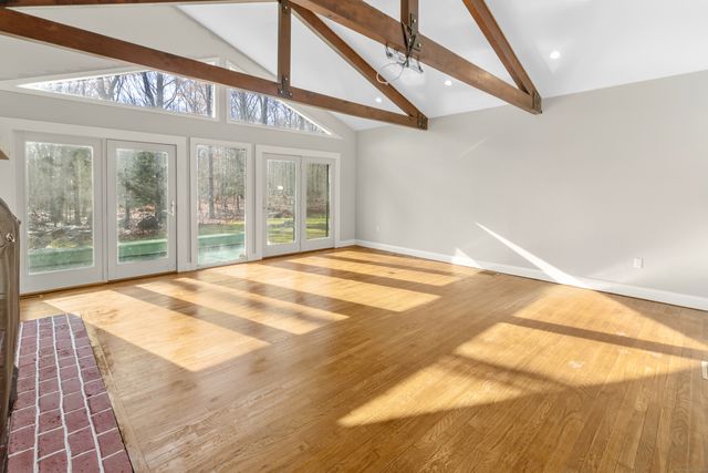 186 Haley Road, Groton, CT 06355