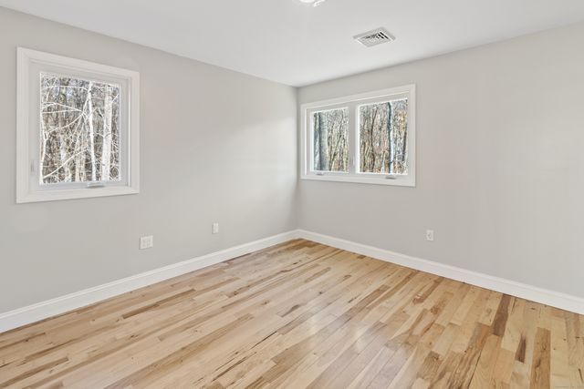 186 Haley Road, Groton, CT 06355