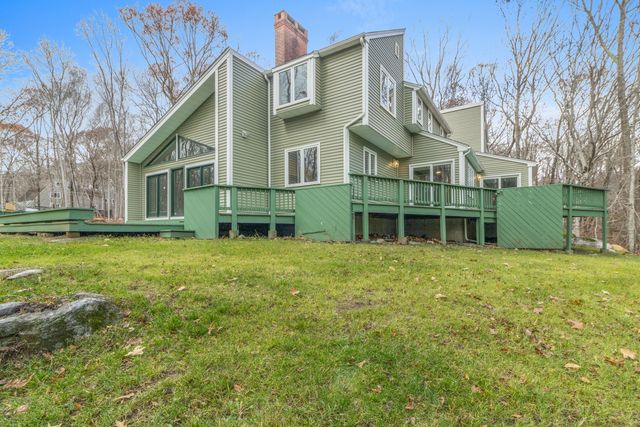 186 Haley Road, Groton, CT 06355