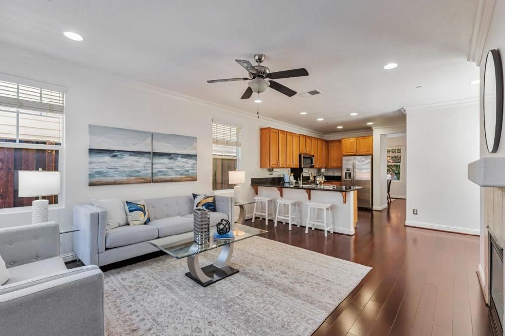 8940 Acorn Way, Gilroy, CA 95020