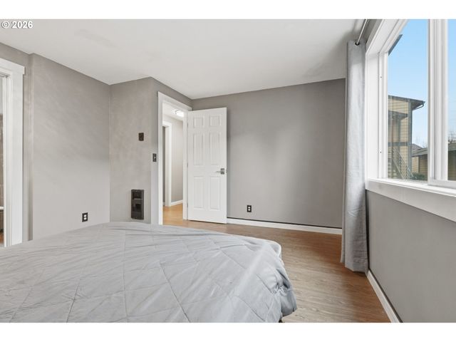 605 Se 121ST Ave 5, Vancouver, WA 98683