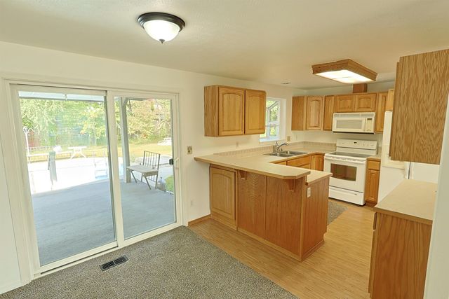 12415 27TH Ave, Spokane Valley, WA 99216