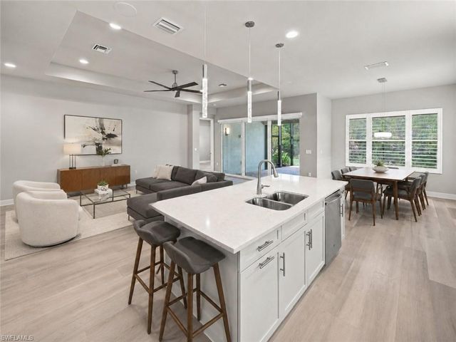 11871 Gardenia AVE, Naples, FL 34120