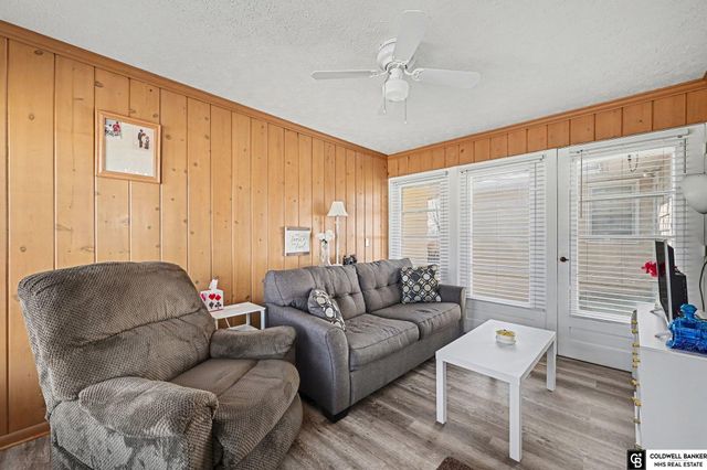 5405 Browne Street, Omaha, NE 68104