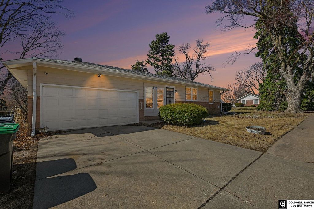 5405 Browne Street, Omaha, NE 68104