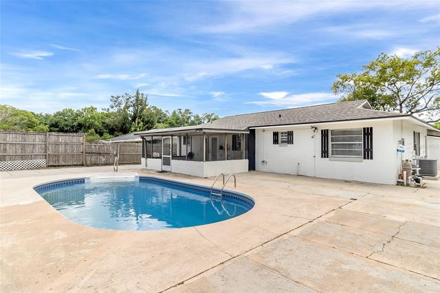803 CALOOSA TRAIL, Casselberry, FL 32707