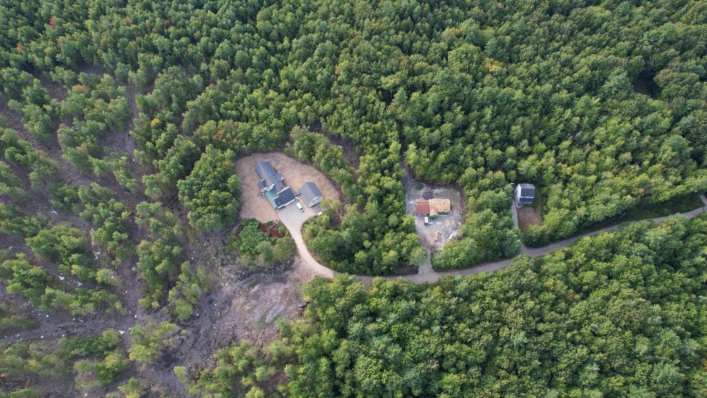 1 Blackthorne Lane, Gray, ME 04039 — photo 4