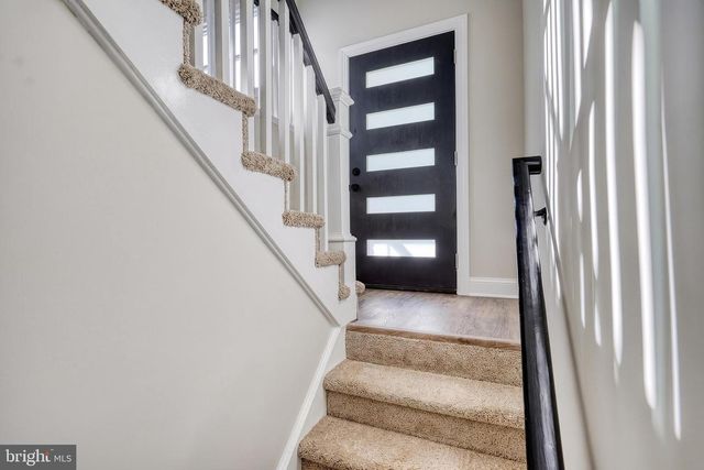 421 FAIRWAY DRIVE, Mechanicsburg, PA 17055