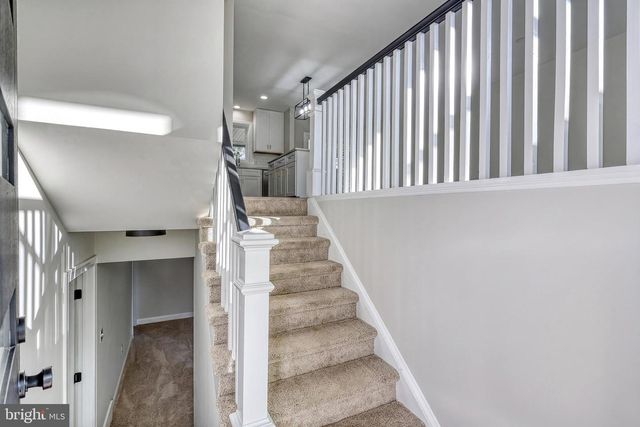 421 FAIRWAY DRIVE, Mechanicsburg, PA 17055