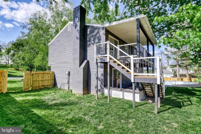 421 FAIRWAY DRIVE, Mechanicsburg, PA 17055