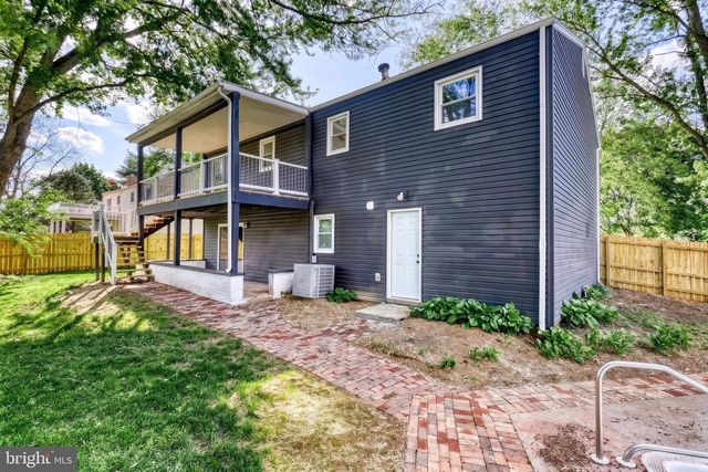 421 FAIRWAY DRIVE, Mechanicsburg, PA 17055
