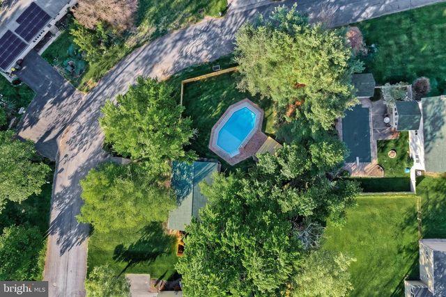 421 FAIRWAY DRIVE, Mechanicsburg, PA 17055