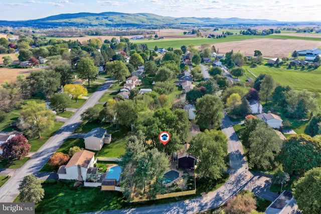 421 FAIRWAY DRIVE, Mechanicsburg, PA 17055
