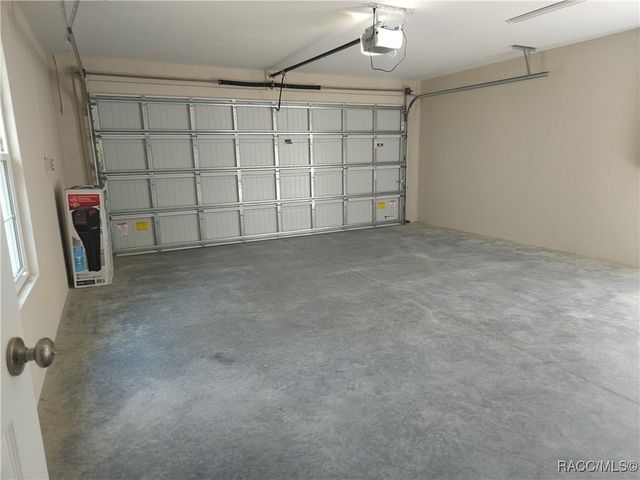 8216 N Upland Drive, Citrus Springs, FL 34434