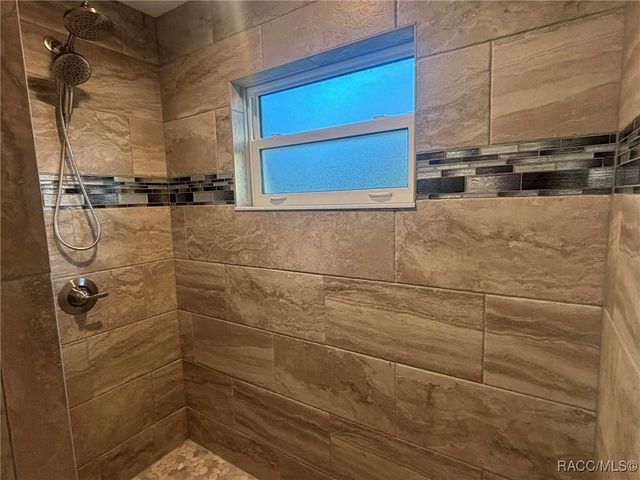 8216 N Upland Drive, Citrus Springs, FL 34434