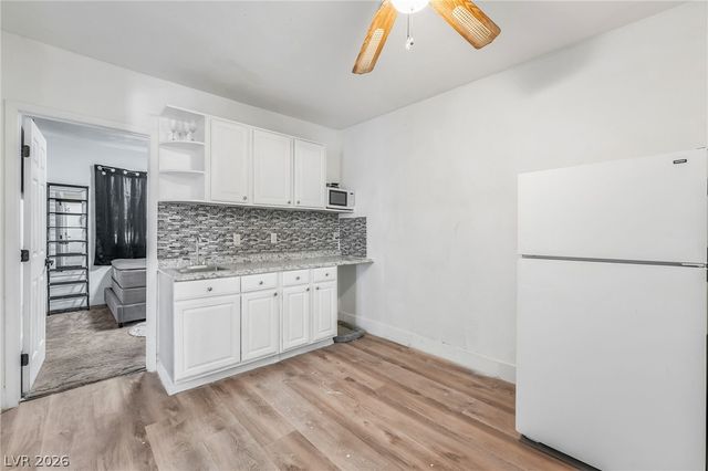 6320 Bristol Way, Las Vegas, NV 89107