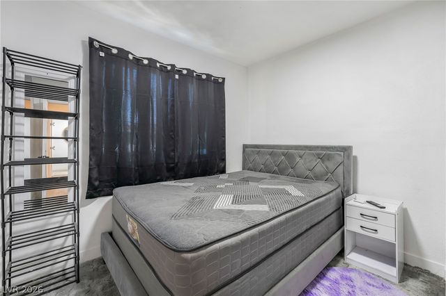 6320 Bristol Way, Las Vegas, NV 89107