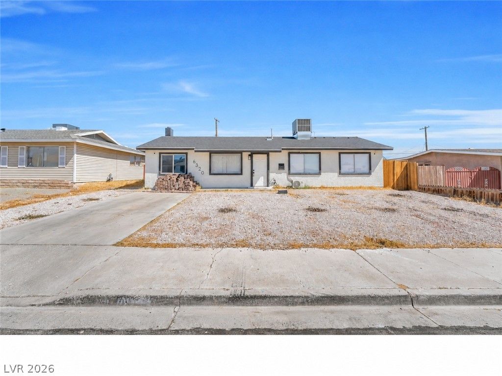 6320 Bristol Way, Las Vegas, NV 89107