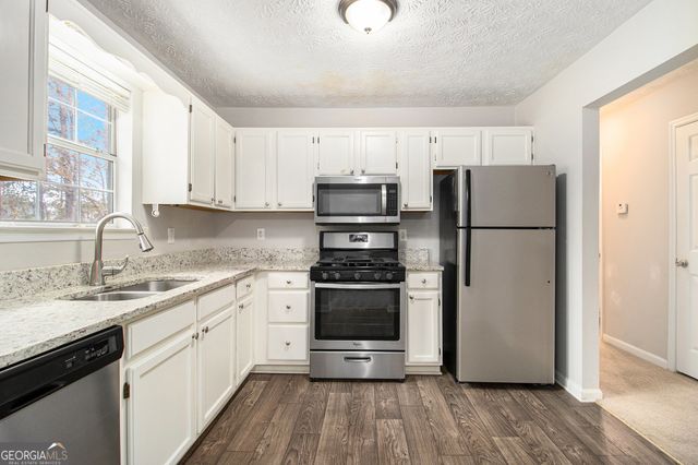 725 River Mist Drive, Jonesboro, GA 30238