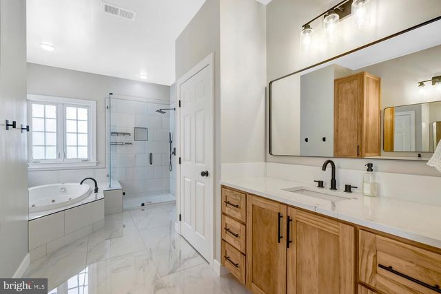 8749 BANCROFT DR, Waldorf, MD 20603