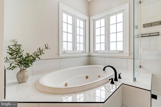 8749 BANCROFT DR, Waldorf, MD 20603