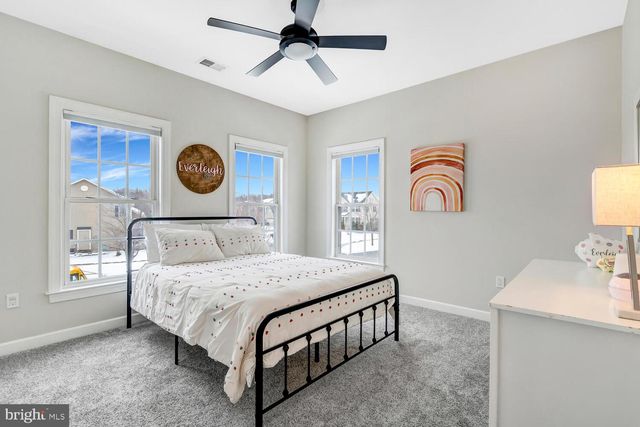 8749 BANCROFT DR, Waldorf, MD 20603