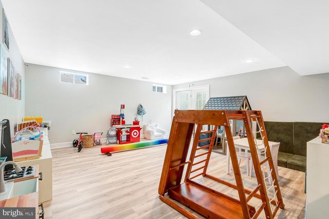 8749 BANCROFT DR, Waldorf, MD 20603