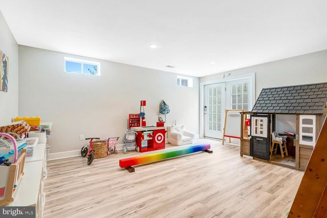 8749 BANCROFT DR, Waldorf, MD 20603