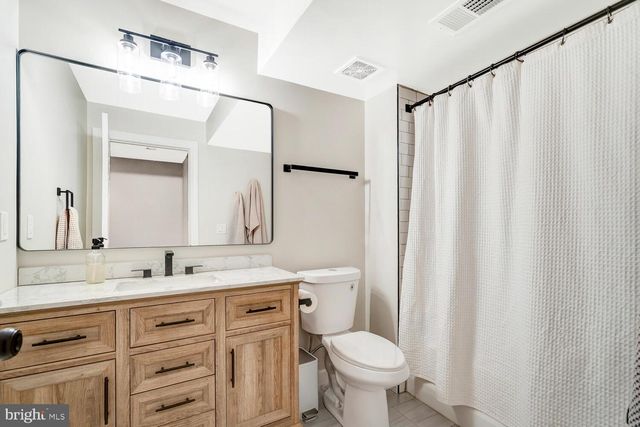 8749 BANCROFT DR, Waldorf, MD 20603