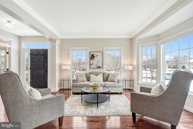 8749 BANCROFT DR, Waldorf, MD 20603