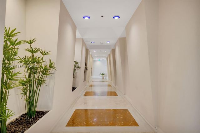 5151 Collins Ave 729, Miami Beach, FL 33140