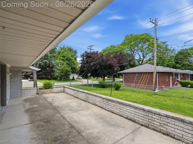 34260 Five Mile Road, Livonia, MI 48154