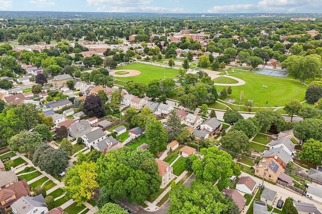 2902 N 73rd STREET, Milwaukee, WI 53210