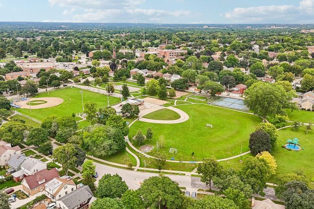 2902 N 73rd STREET, Milwaukee, WI 53210