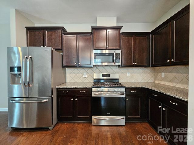 3233 Yarmouth Lane, Gastonia, NC 28056