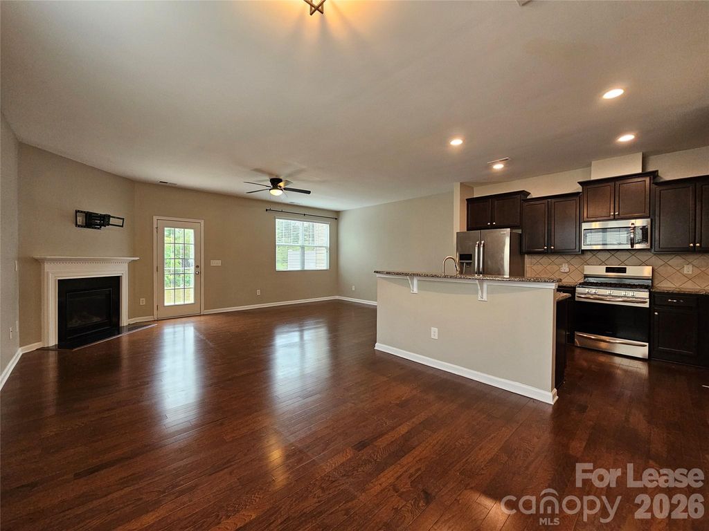 3233 Yarmouth Lane, Gastonia, NC 28056