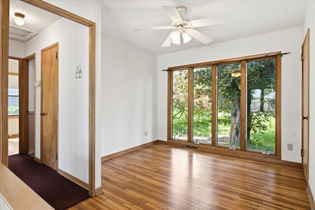 5625 Hillsview Road, Brooklyn Center, MN 55430