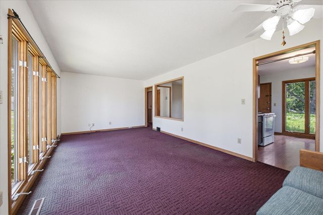 5625 Hillsview Road, Brooklyn Center, MN 55430