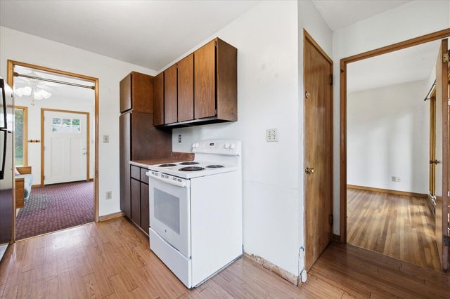 5625 Hillsview Road, Brooklyn Center, MN 55430