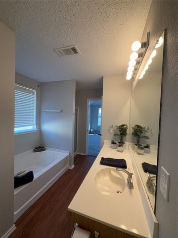 3604 High Mesa Court, Fort Worth, TX 76262