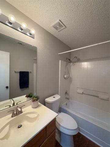 3604 High Mesa Court, Fort Worth, TX 76262