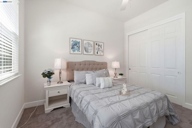2359 Happy Valley Ln, Manteca, CA 95336
