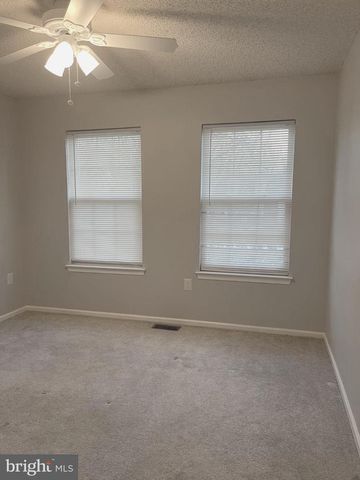 162 SHREWSBURY CT, Pennington, NJ 08534