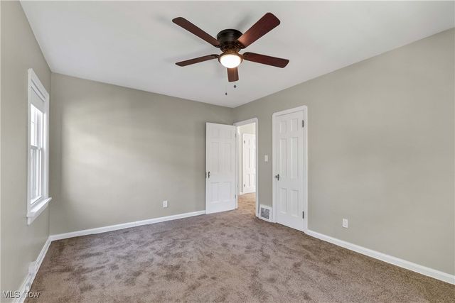 1031 Pennfield Road, Cleveland Heights, OH 44121