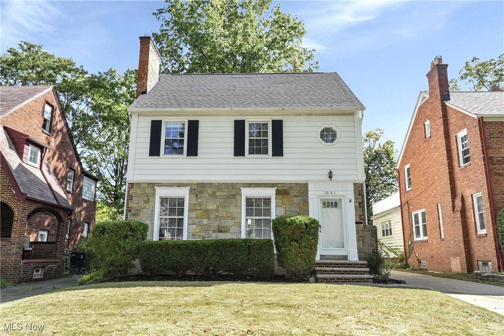 1031 Pennfield Road, Cleveland Heights, OH 44121