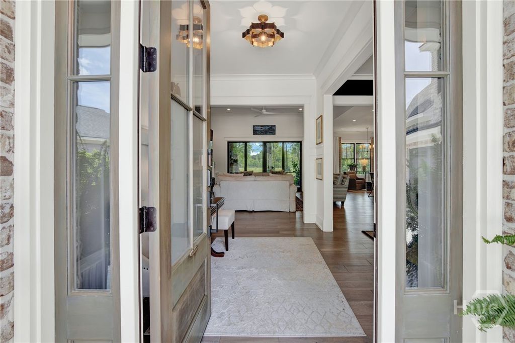 Image 5 of property listing at 114 Kent Trail, Pooler, GA 31322