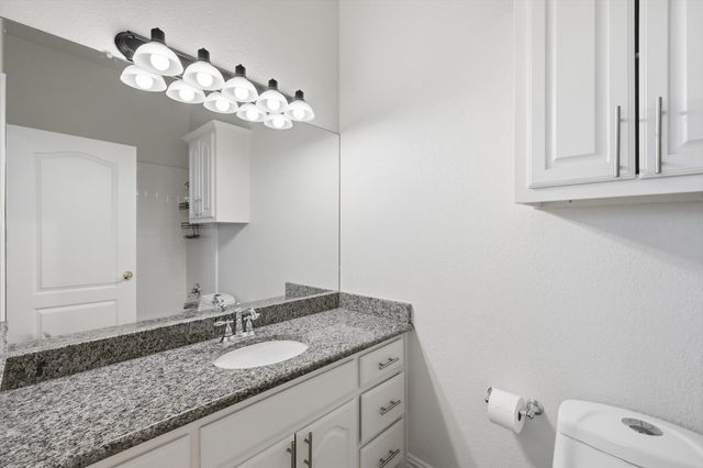 5809 N Ballantrae Drive, Colleyville, TX 76034