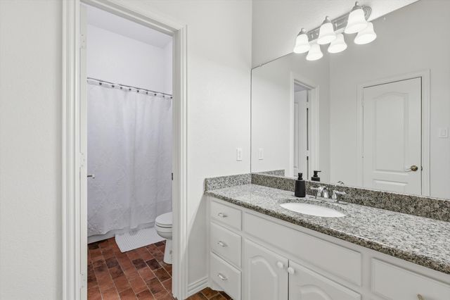 5809 N Ballantrae Drive, Colleyville, TX 76034