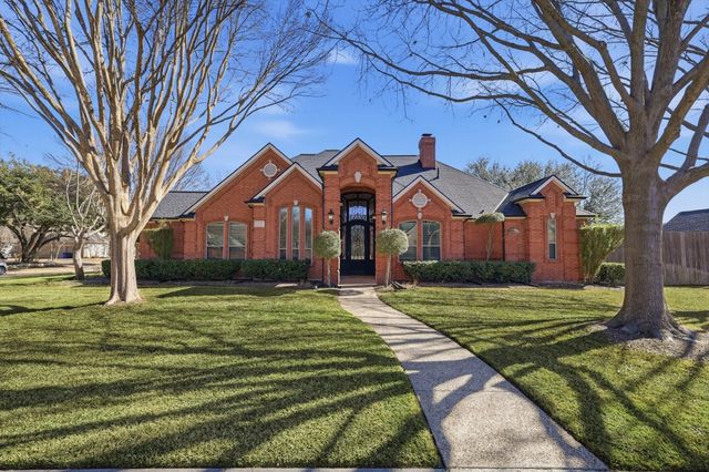 5809 N Ballantrae Drive, Colleyville, TX 76034