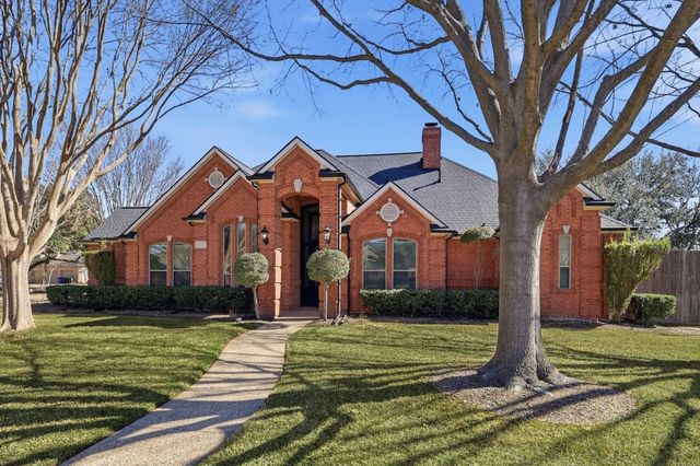 5809 N Ballantrae Drive, Colleyville, TX 76034
